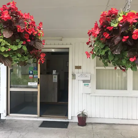 Fairy Springs Motel