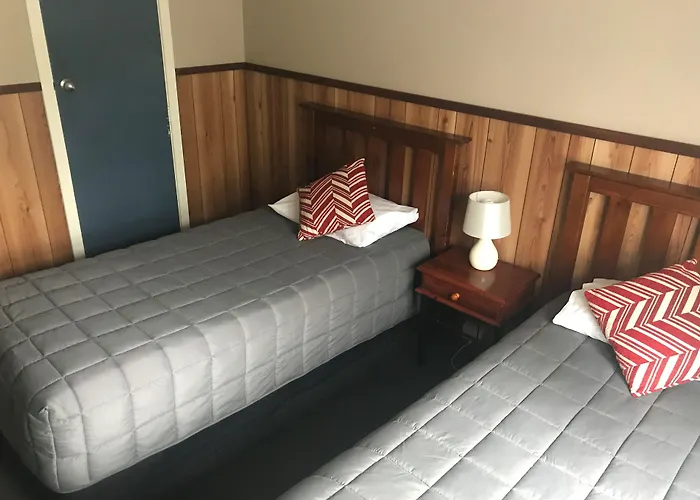Fairy Springs Motel