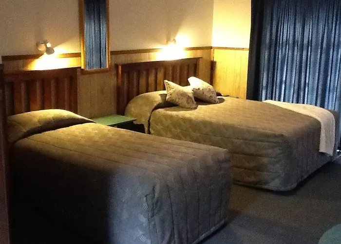 Fairy Springs Motel